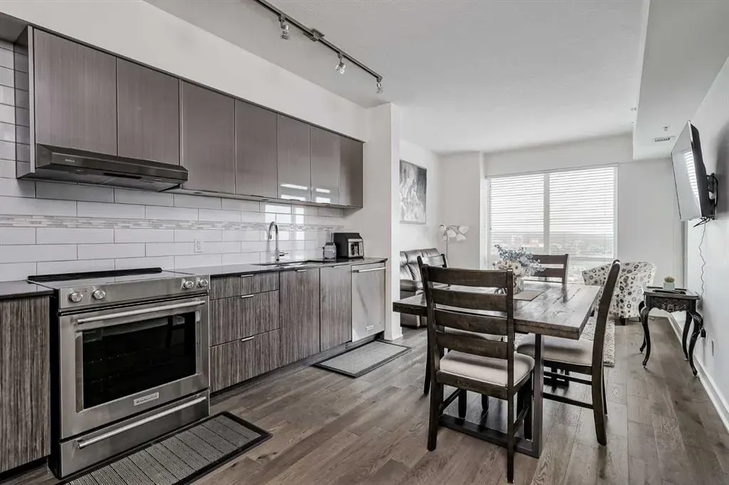 930 6 Avenue SW, #3303