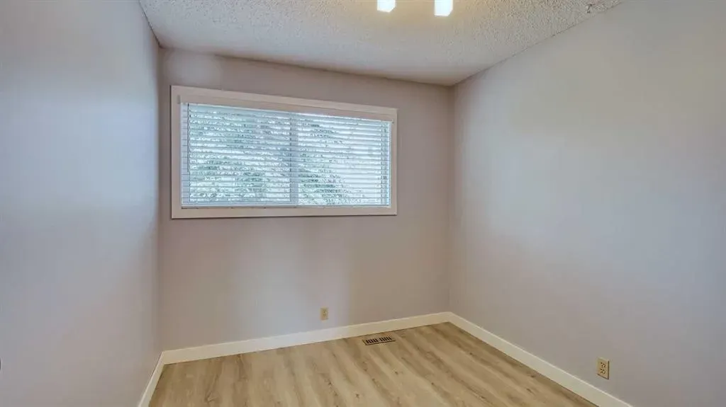 123 Woodsman Lane SW