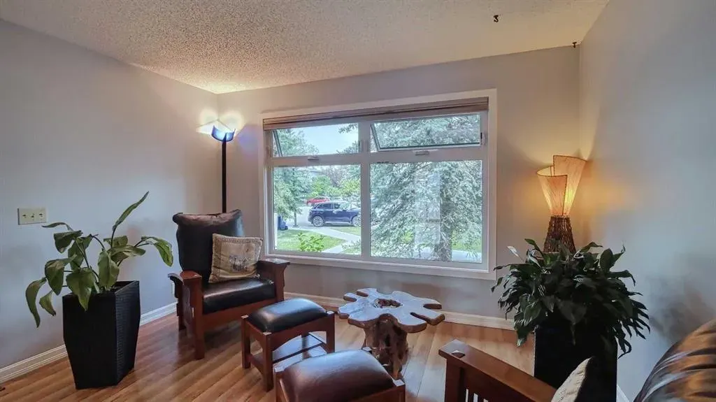 123 Woodsman Lane SW