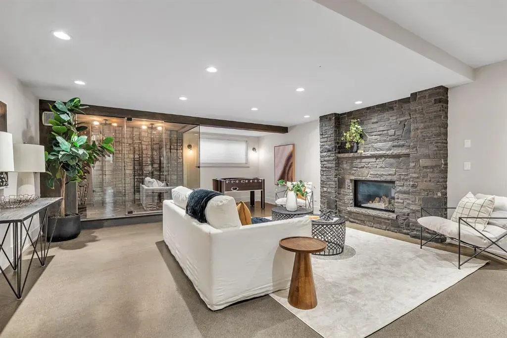 625 Britannia Drive SW