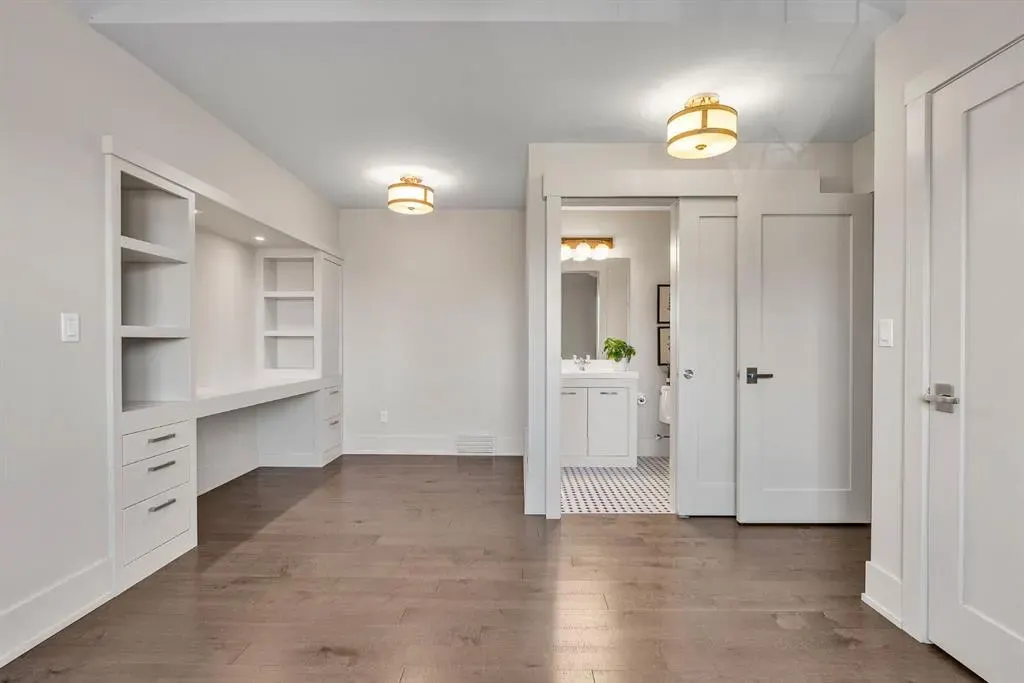 625 Britannia Drive SW