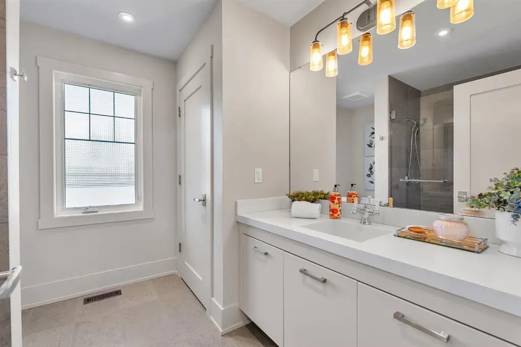 625 Britannia Drive SW