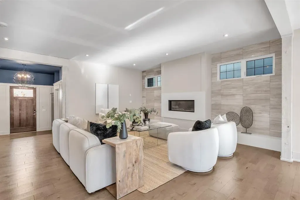 625 Britannia Drive SW