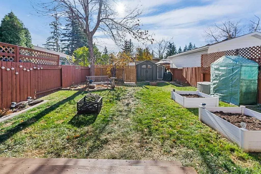 56 Shawmeadows Close SW