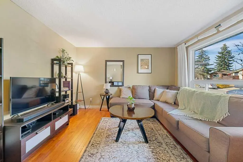 56 Shawmeadows Close SW