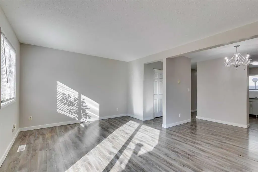 219 90 Avenue SE, #52