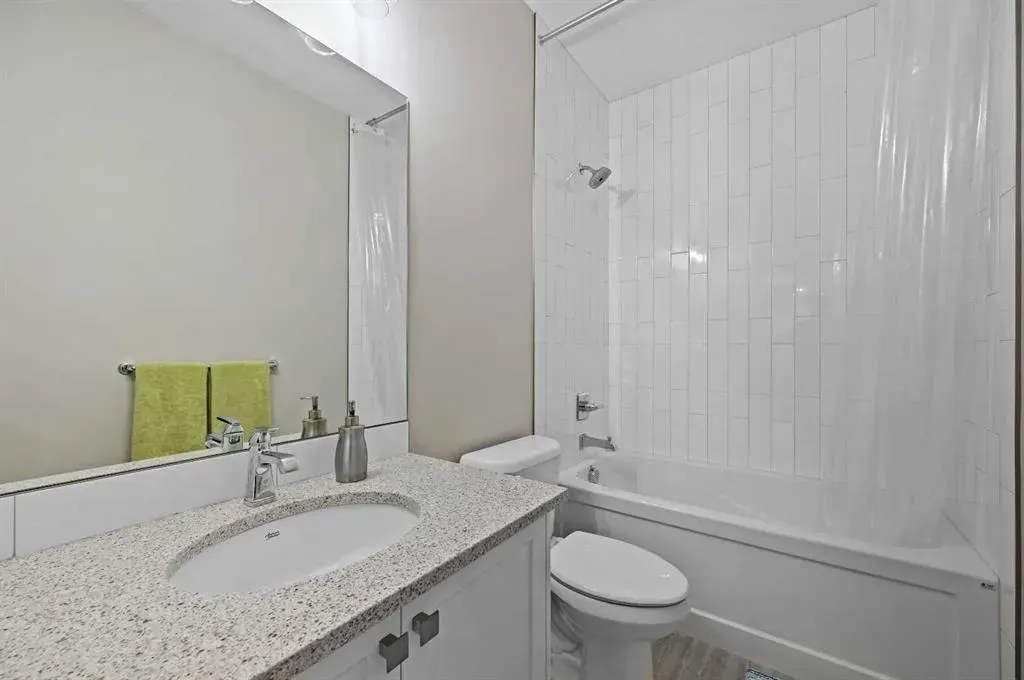 12 Cranbrook Mews SE