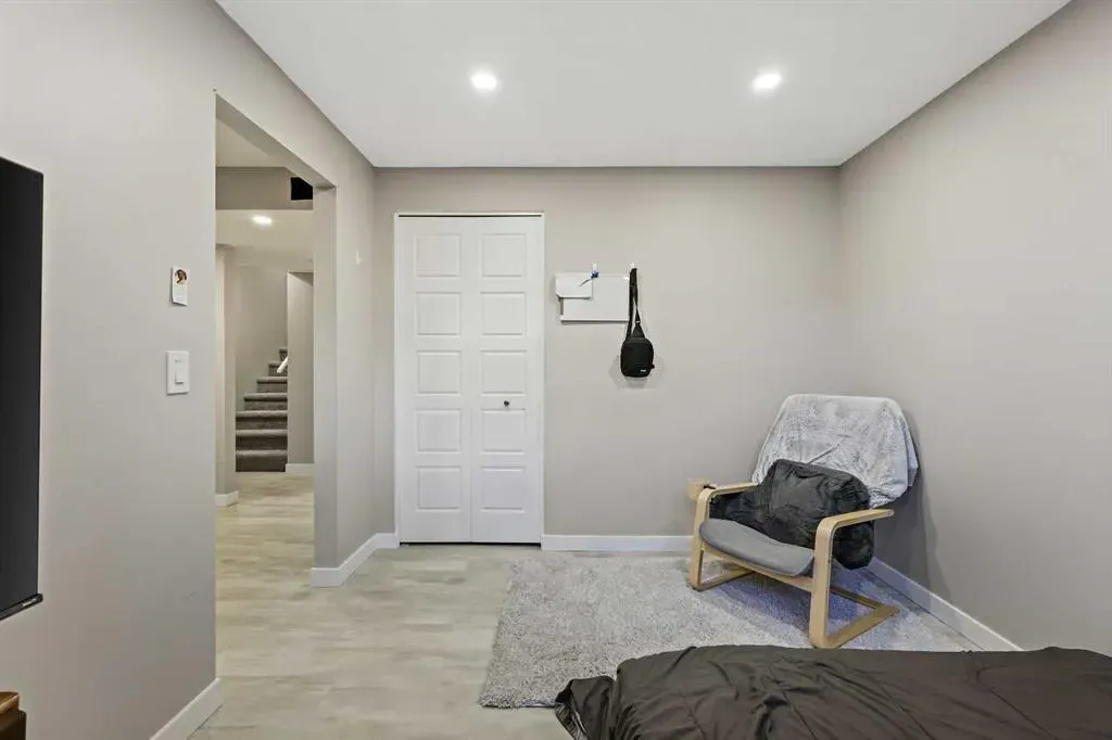 26 Chaparral Valley Common SE