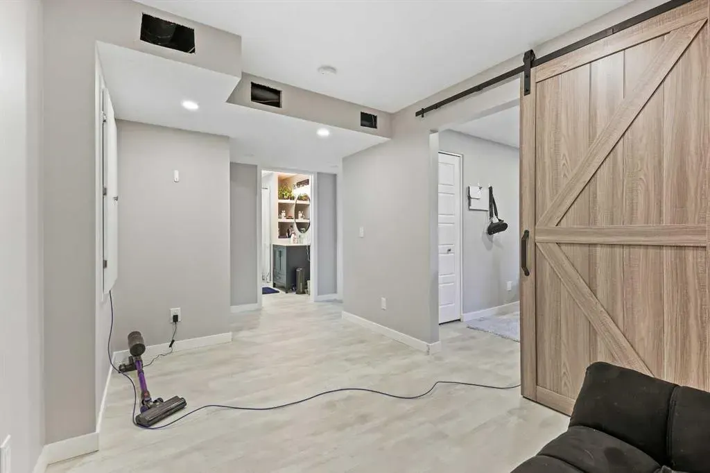 26 Chaparral Valley Common SE