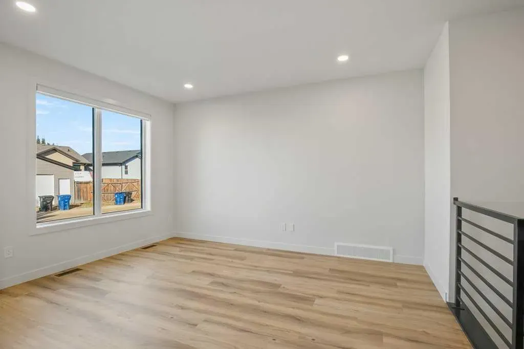 151 Cedar Square