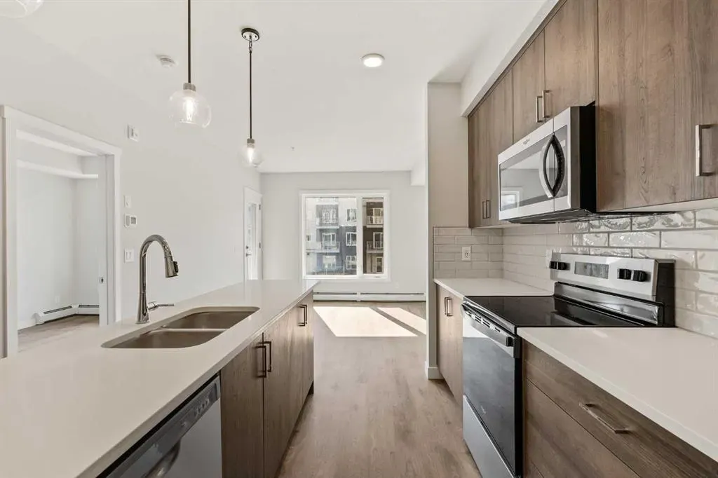 660 Shawnee Square SW, #213