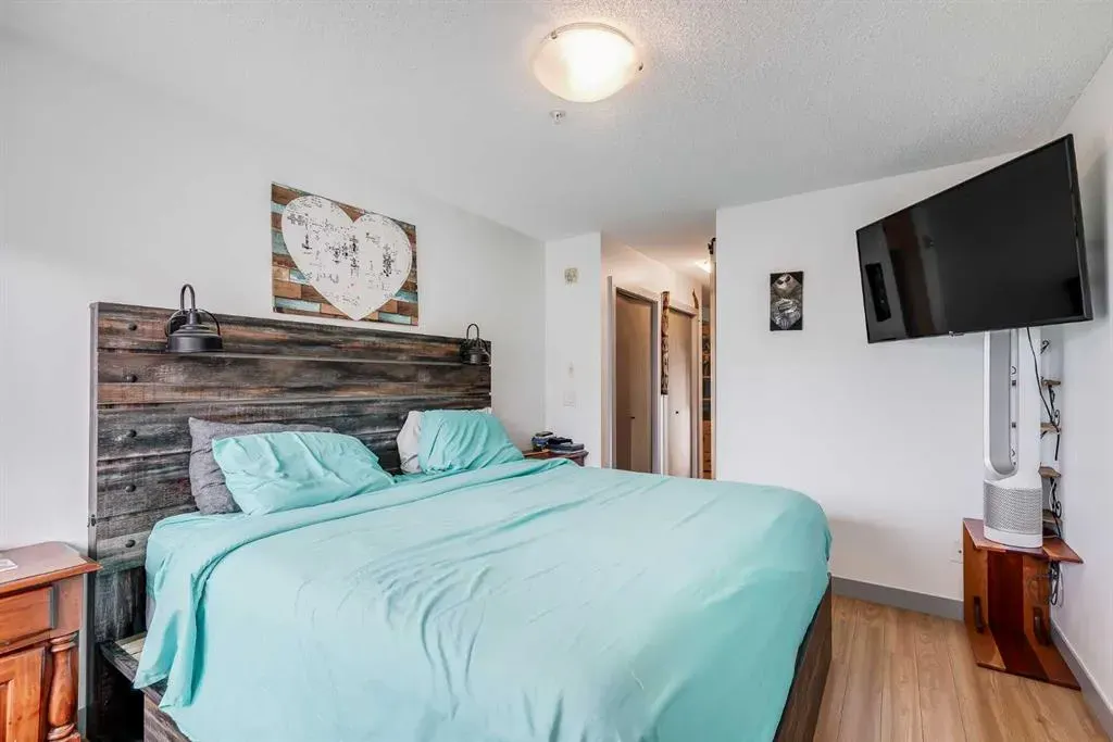 700 Willowbrook Road NW, #2332