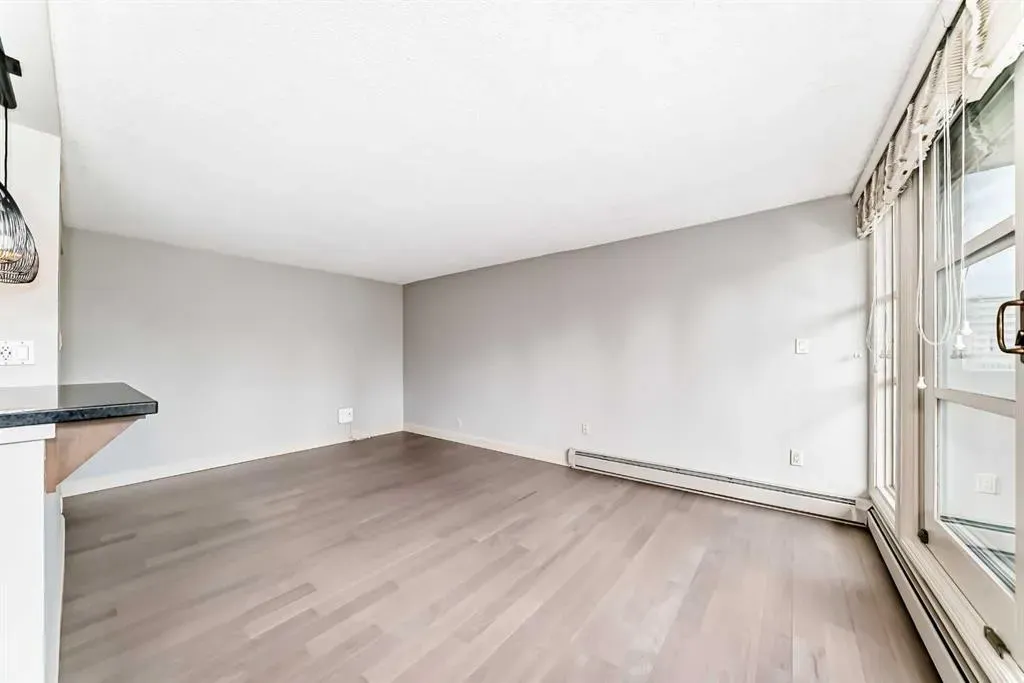 733 14 Avenue SW, #903