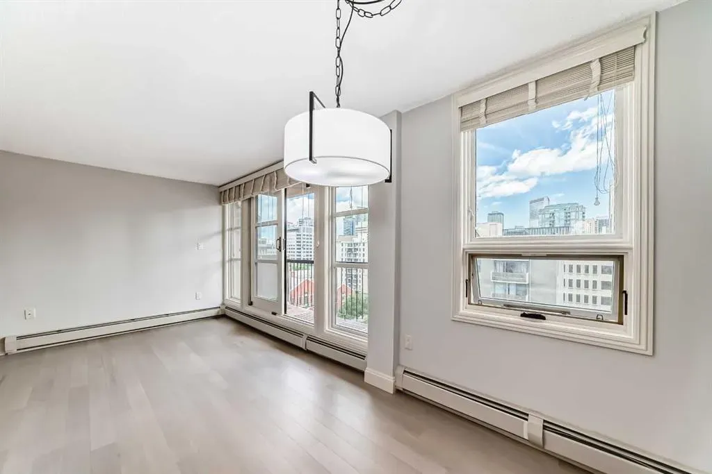 733 14 Avenue SW, #903