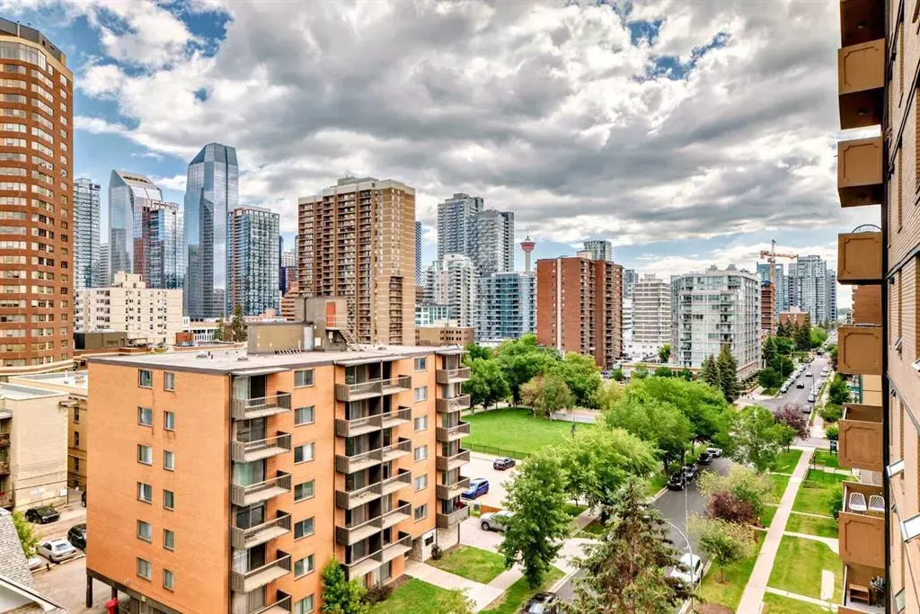 733 14 Avenue SW, #903