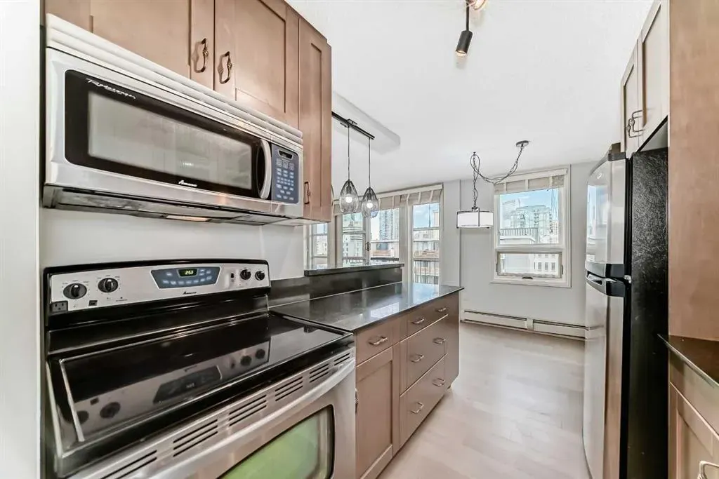 733 14 Avenue SW, #903