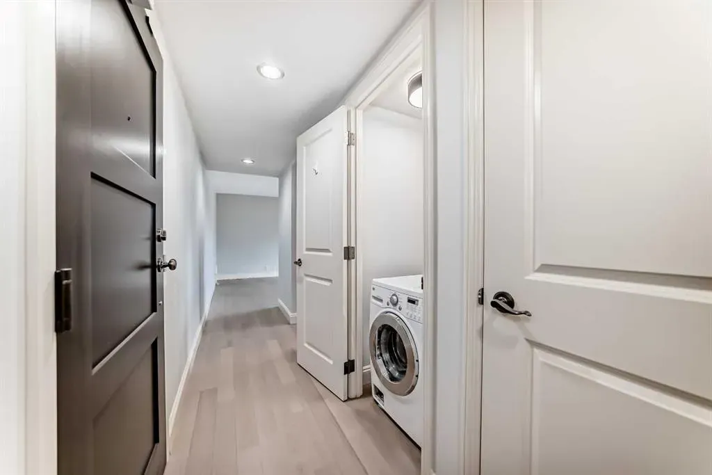 733 14 Avenue SW, #903