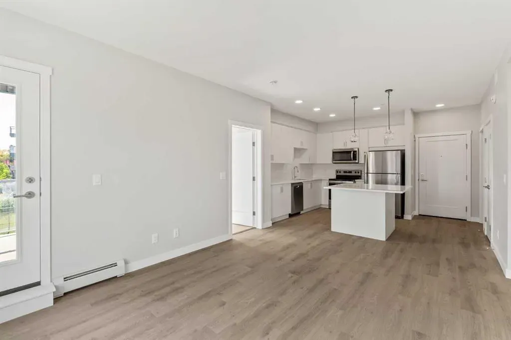 700 Shawnee Square SW, #203
