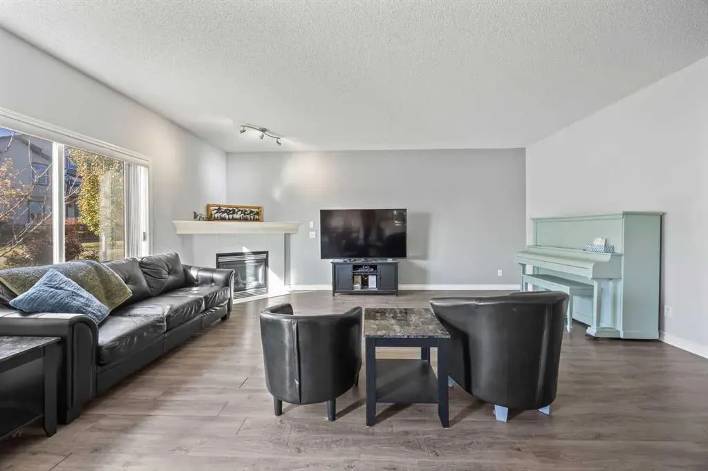 303 Westmount Court