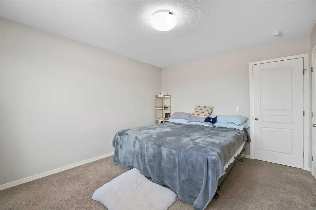 336 Marquis Heights SE