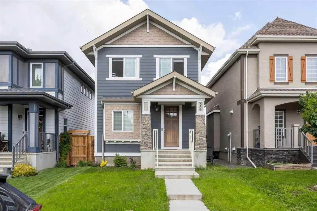 336 Marquis Heights SE