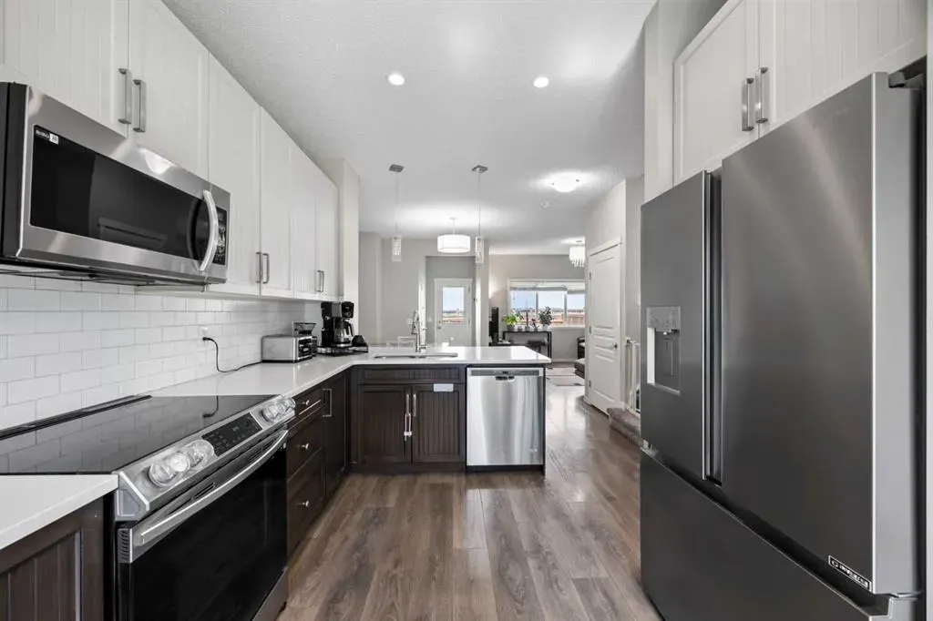 336 Marquis Heights SE