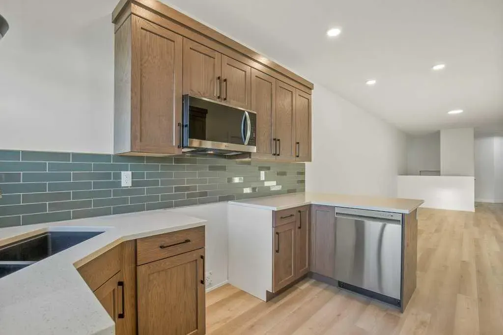 116 Gray Close