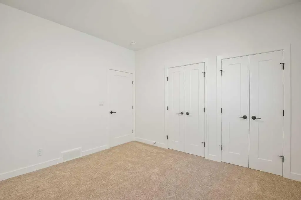 116 Gray Close