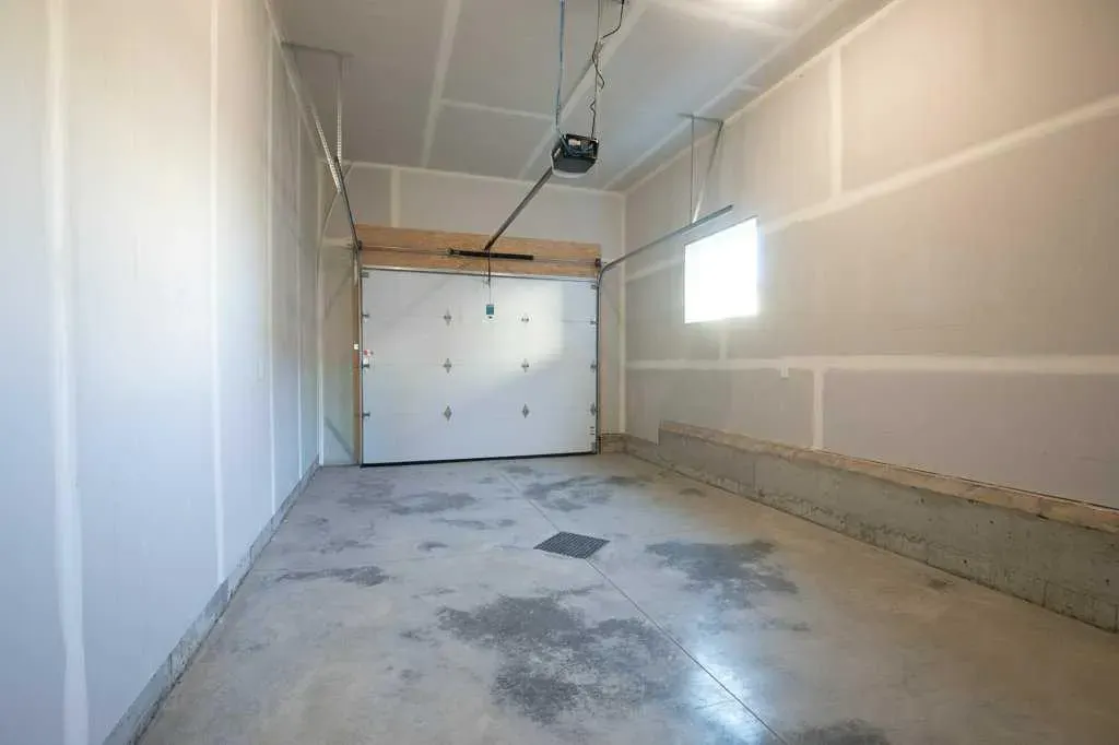116 Gray Close