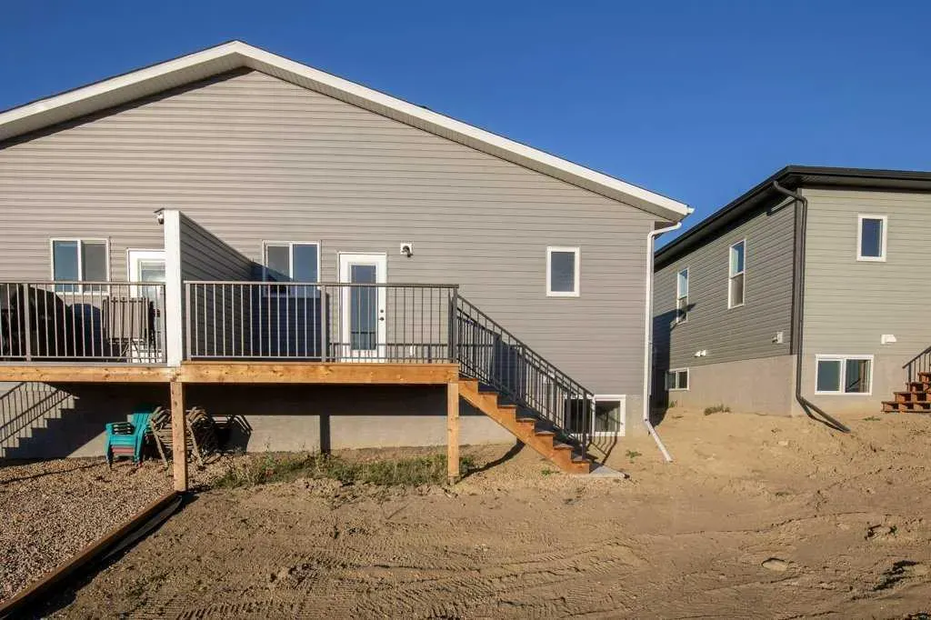 116 Gray Close