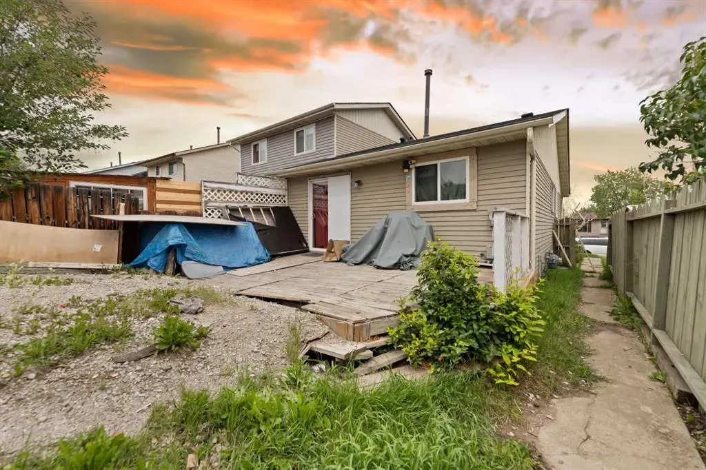 143 Falton Drive NE