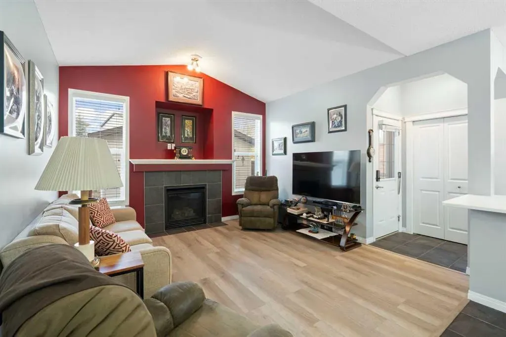 157 Morningside Gardens SW