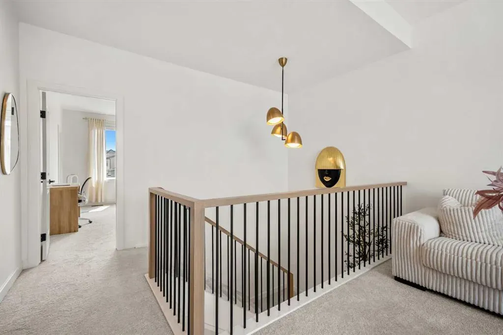 27 Bluerock Avenue SW