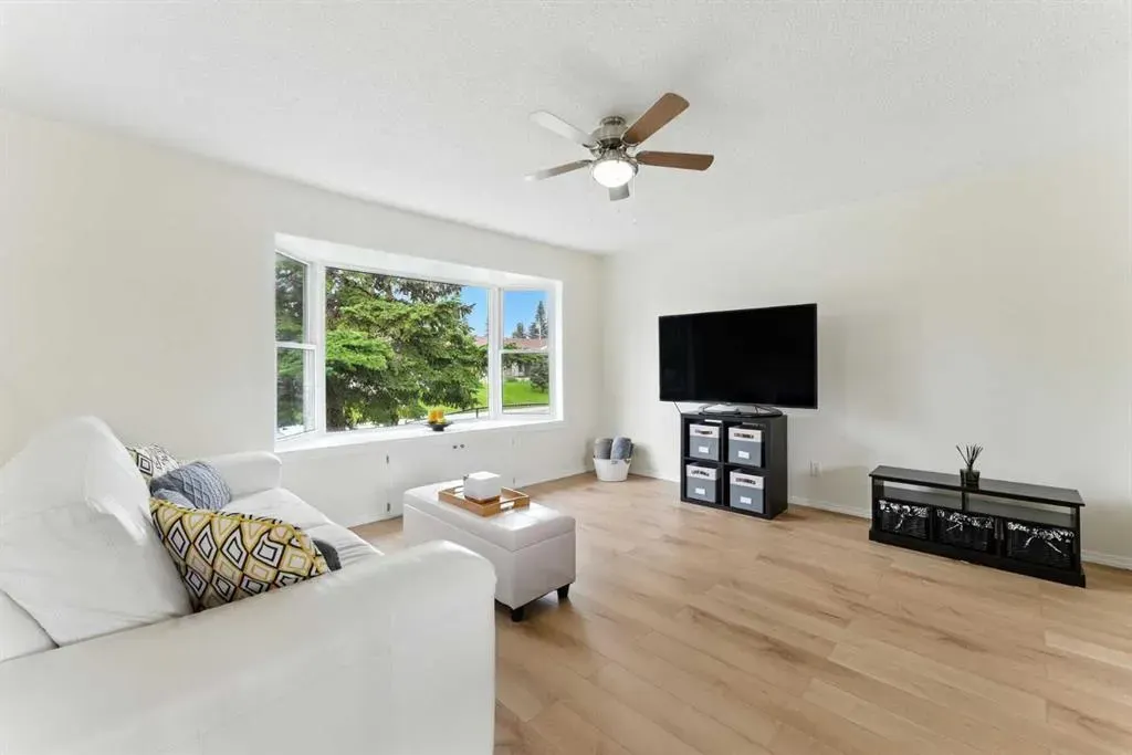 228 Penswood Way SE
