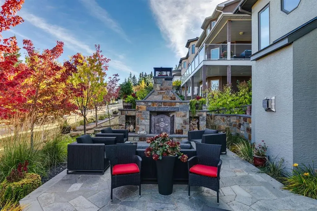 50 Signature Heights SW