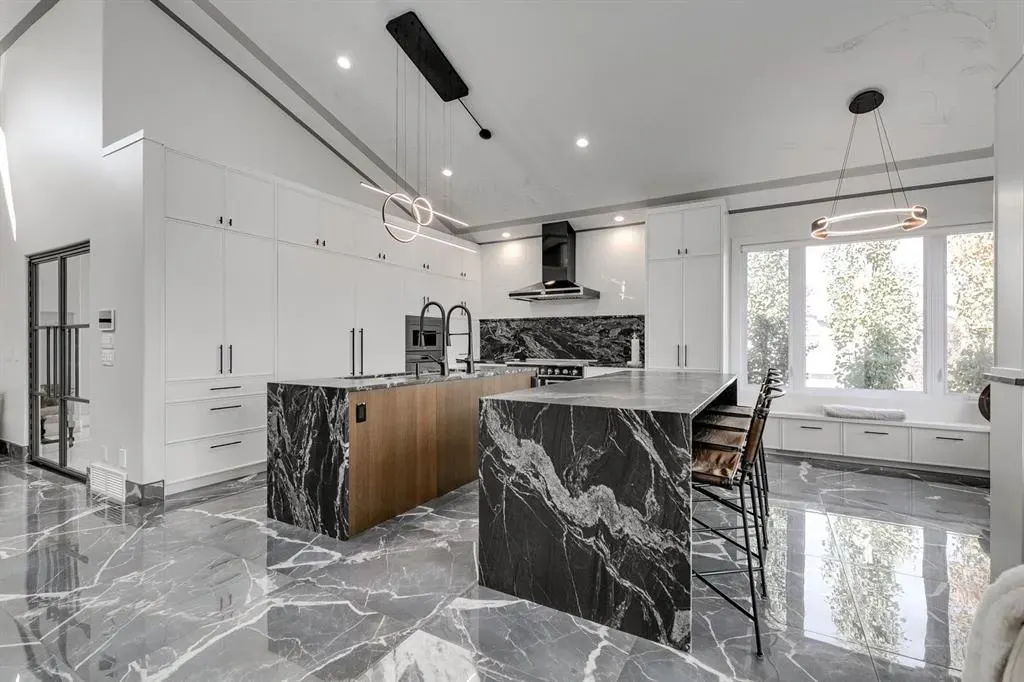 50 Signature Heights SW