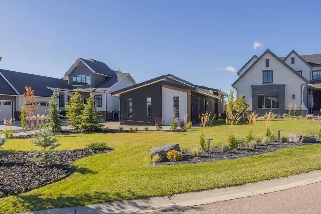 133 Glyde Park