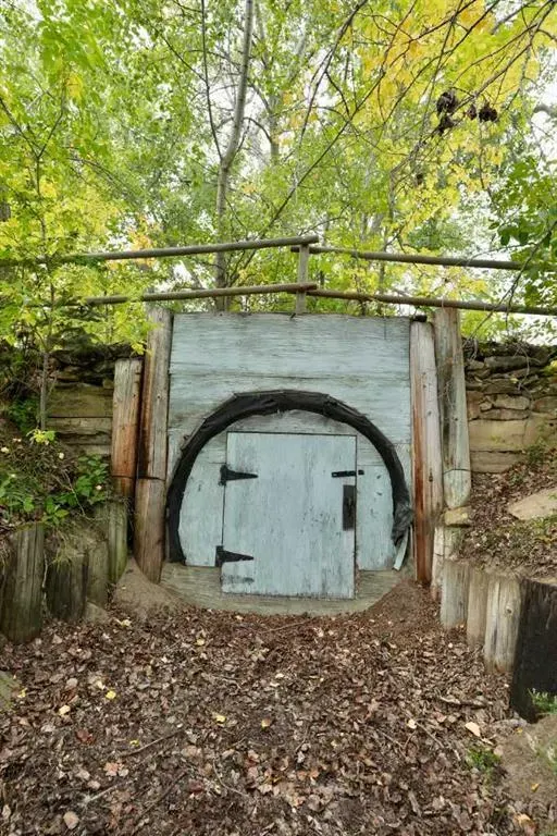 832077 Range Road 222