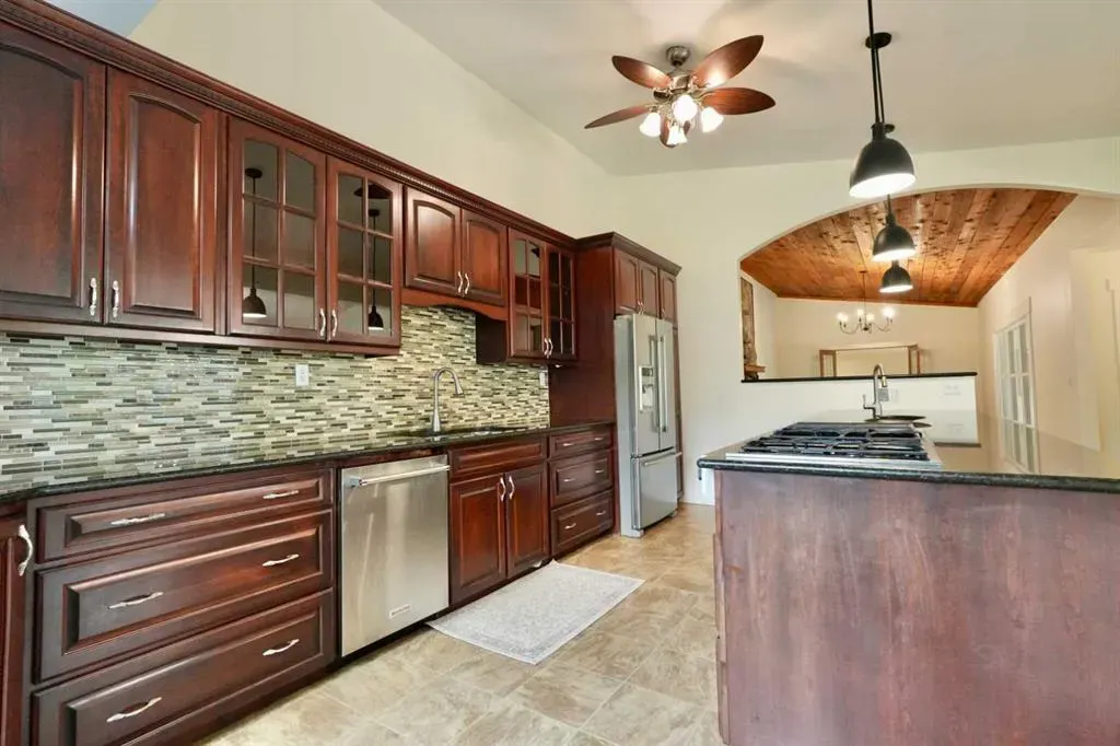 832077 Range Road 222