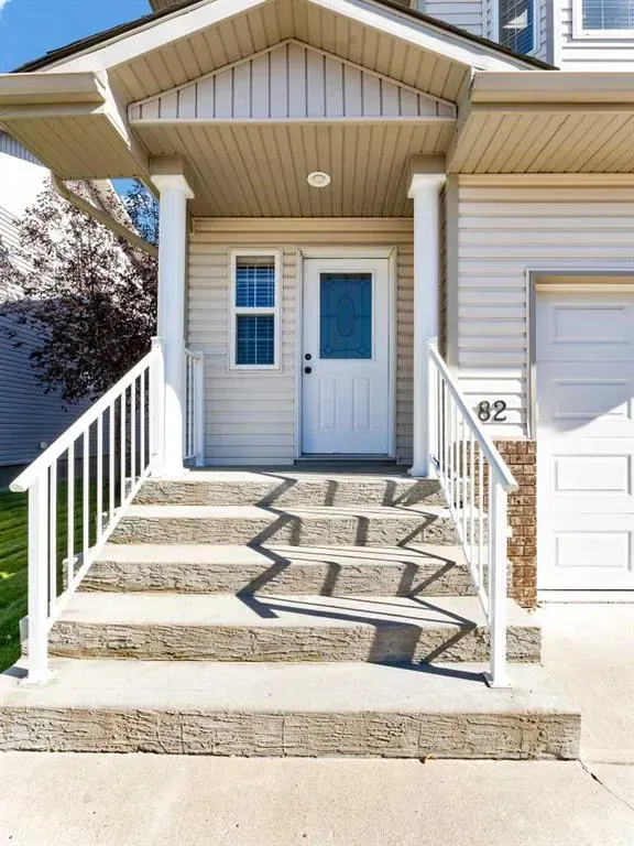 82 Saamis Meadows Lane SW