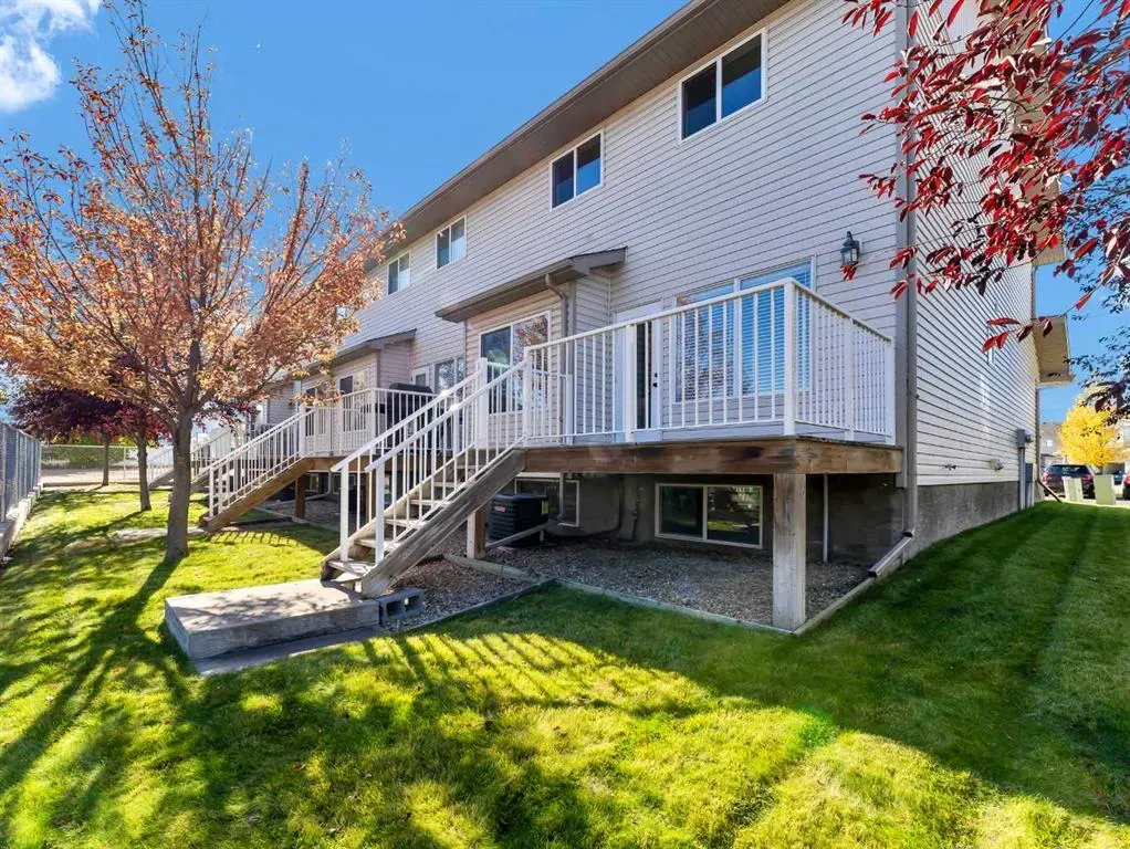 82 Saamis Meadows Lane SW