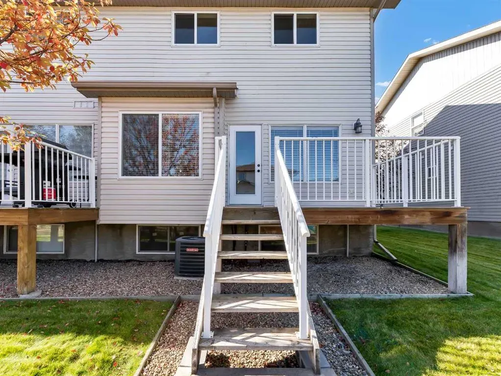 82 Saamis Meadows Lane SW