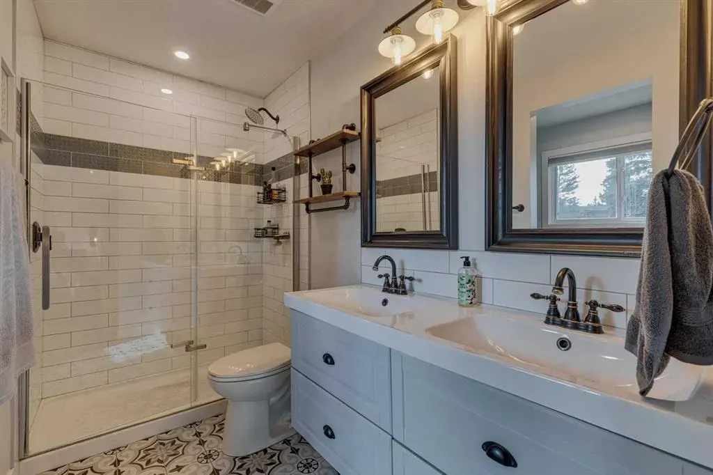 708 Sherman Avenue SW