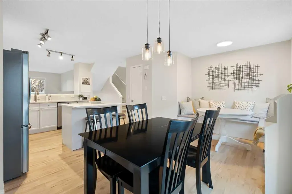 135 Tuscany Court NW