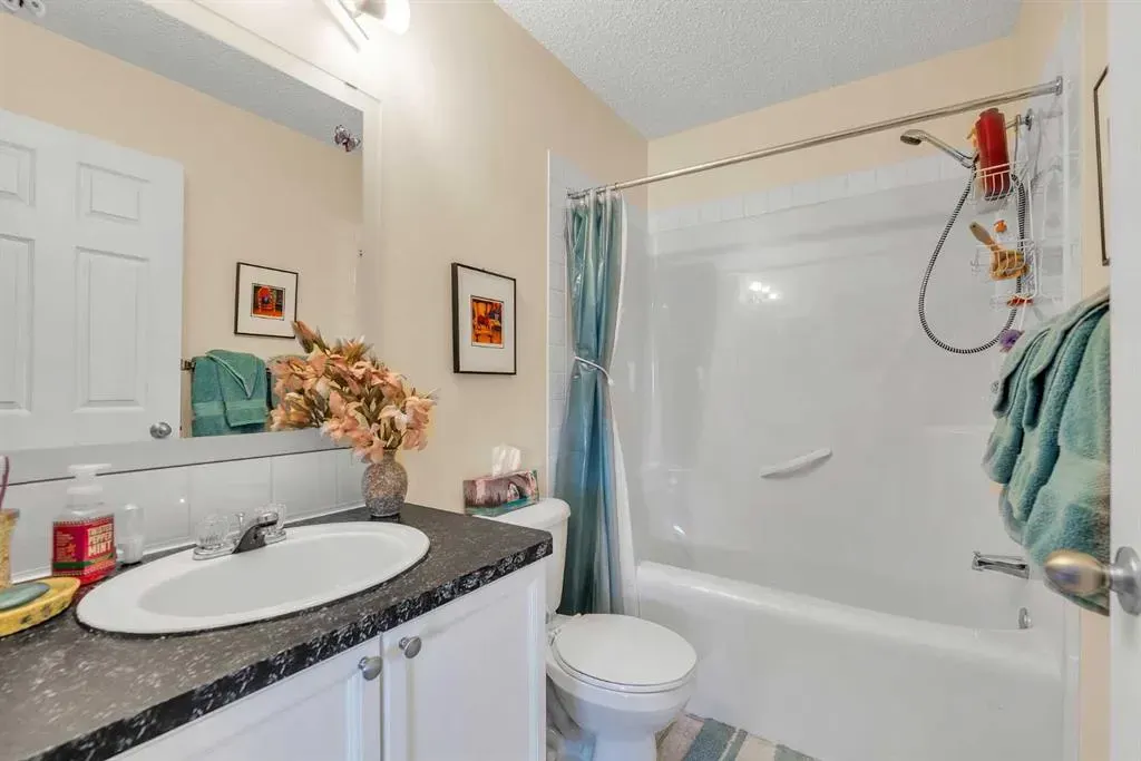 109 Citadel Estates Manor NW