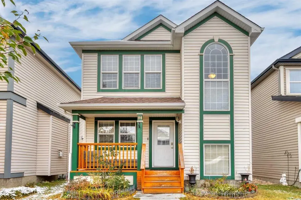 84 Evermeadow Manor SW