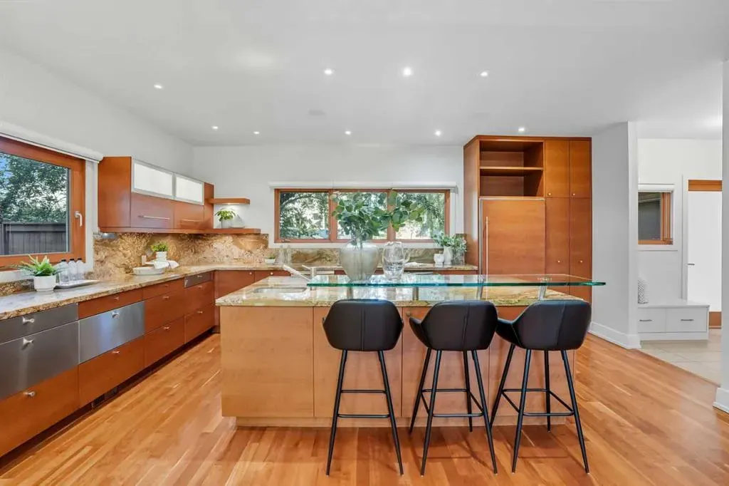 1403 Beverley Place SW