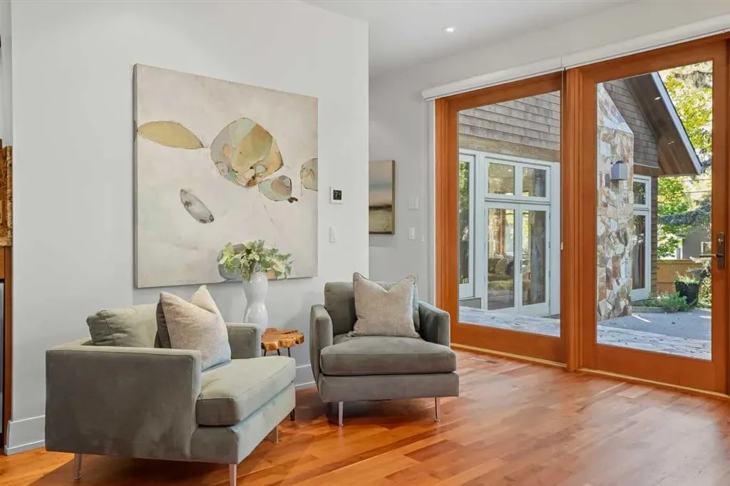 1403 Beverley Place SW