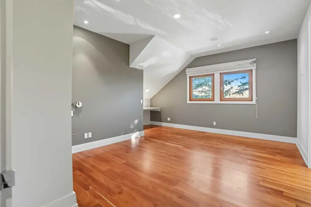 1403 Beverley Place SW