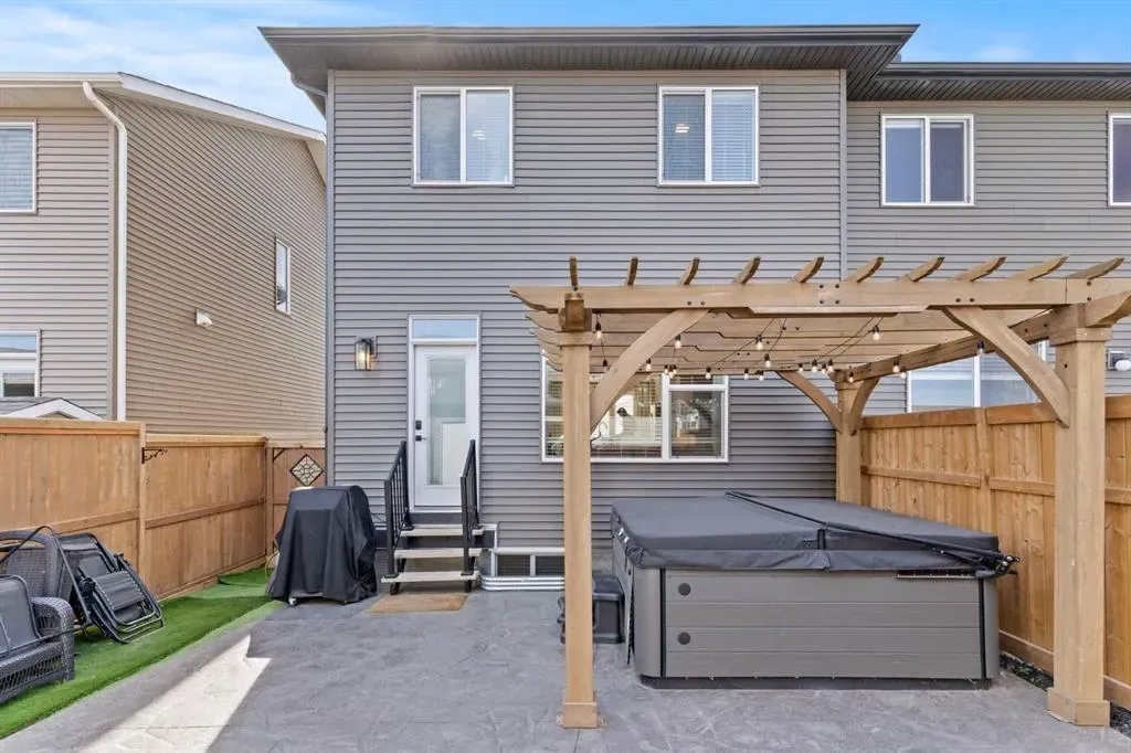 34 Wolf Crescent